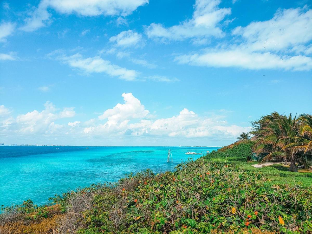 Esduma La Perla Isla Mujeres