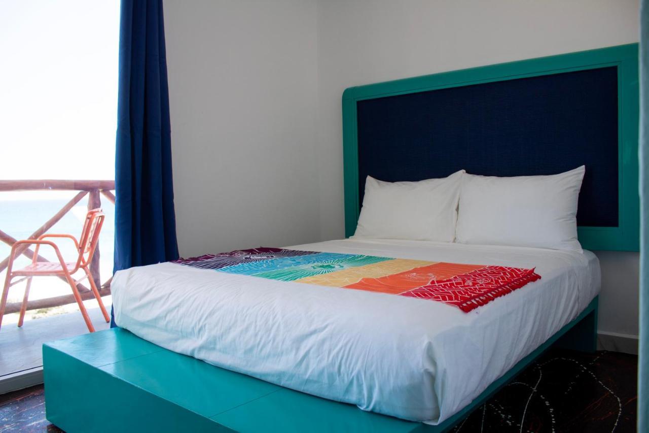 Esduma La Perla Hotel 4*